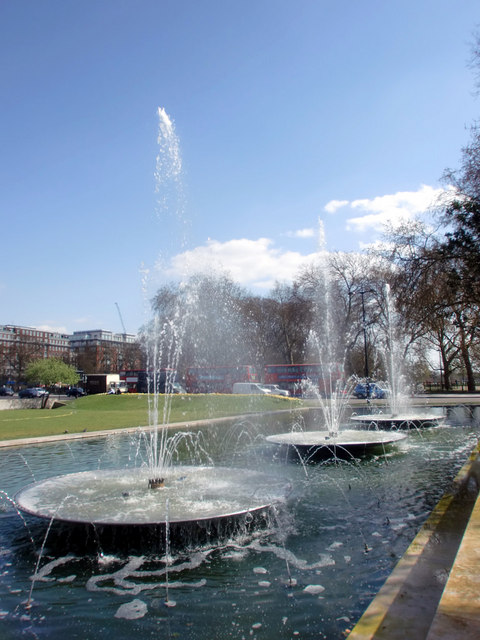 Fountains, Marble Arch, London W1