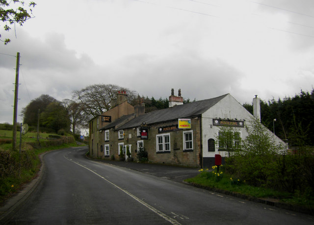 Punch Bowl Near Hurst Green © Peter Bond Cc-by-sa 2.0 :: Geograph 