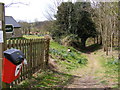 Footpath to the B1122 Aldeburgh Road