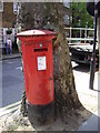 Postbox in Drayton Gardens Chelsea