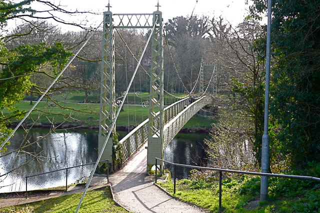 Suspension bridge - River Cree, Newton... © Anthony O'Neil cc-by-sa/2.0 ...