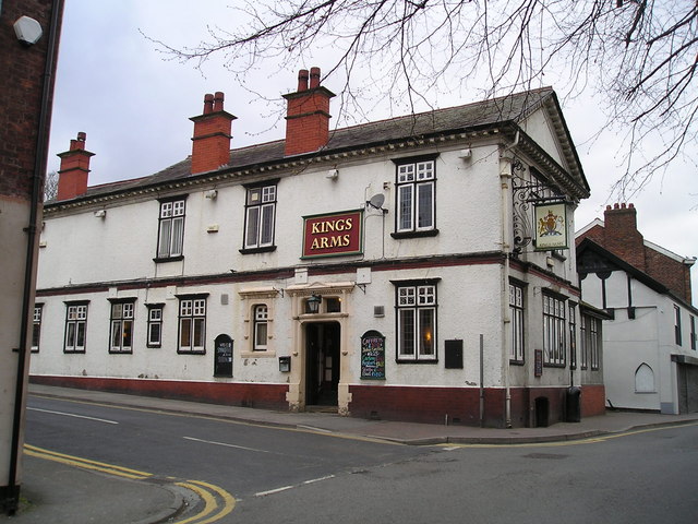 The Kings Arms Pub, Middlewich © canalandriversidepubs co uk cc-by-sa/2 ...