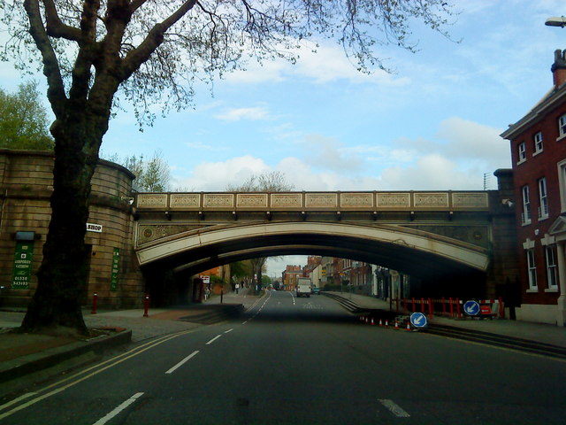 Friargate Railway Bridge, Derby © Andrew Abbott cc-by-sa/2.0 ...