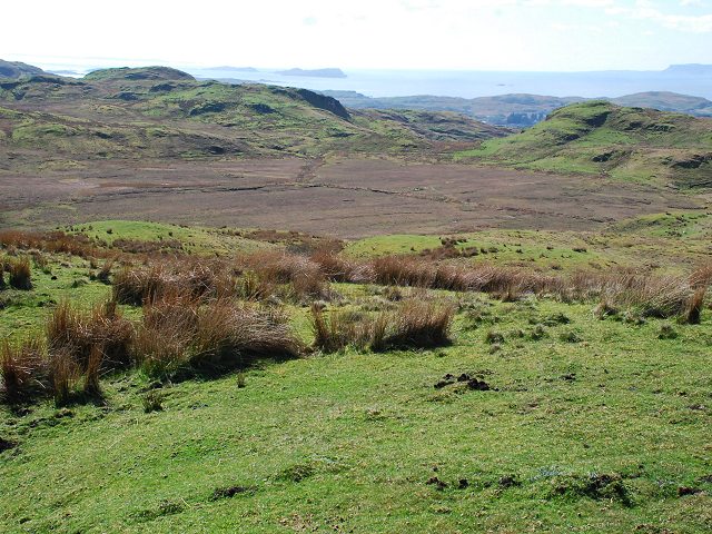 Boggy ground south of Lochan nan Ceardach