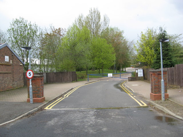 Entrance to Northampton College at Daventry
