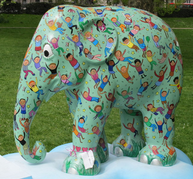 Painted elephant 