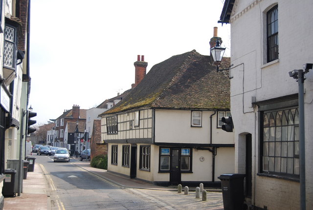 The old George Public House, High St © N Chadwick :: Geograph Britain ...