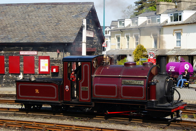 Palmerston at Porthmadog Harbour Station, Gwynedd