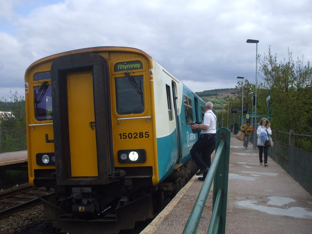 Rhymney-bound train about to leave Aber station, Caerphilly, 4.33pm