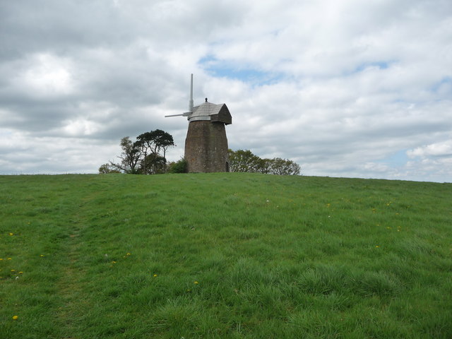 Windmill above Tysoe