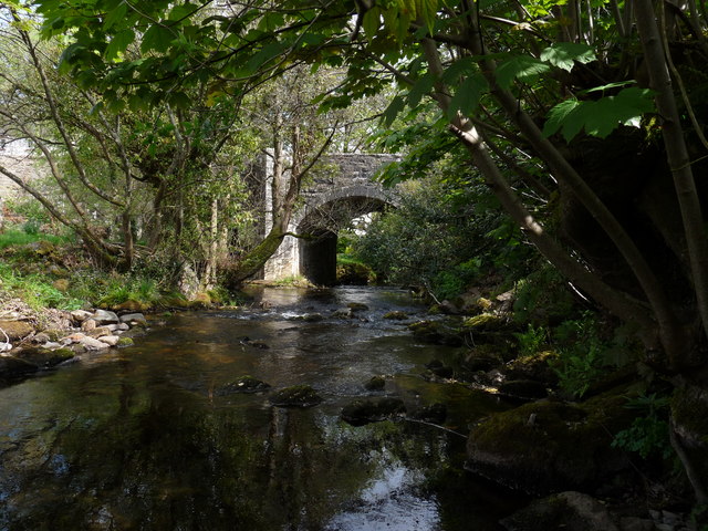 Sticklepath Bridge on the river Taw as seen from upstream