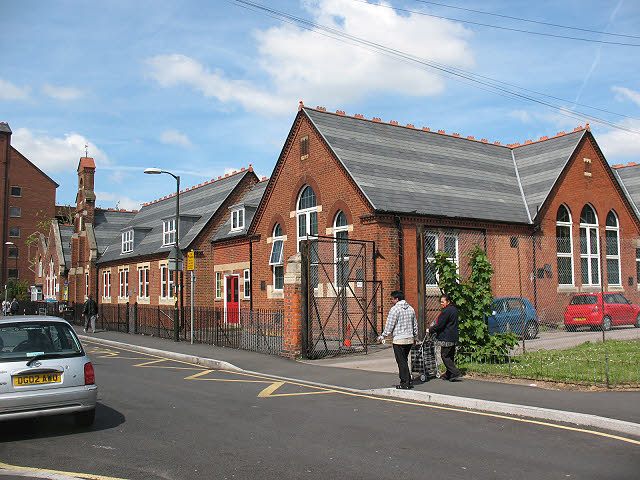 St Mark's C Of E Primary School, Mitcham © Stephen Craven Cc-by-sa/2.0 ...