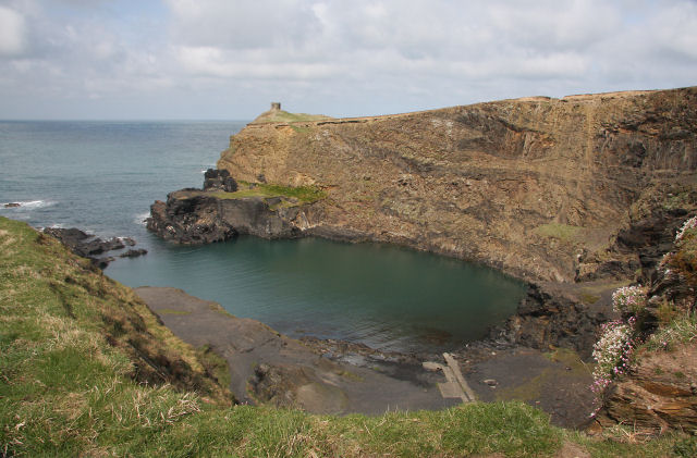 The Blue Lagoon, Abereiddy © Bob Jones :: Geograph Britain and Ireland