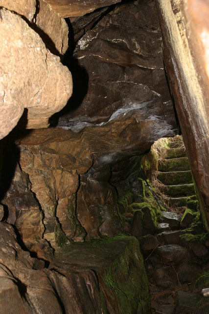 Inside the Cateran Hole looking back towards the entrance steps
