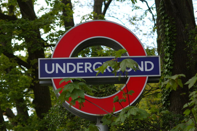 London Underground roundel, Highgate Station
