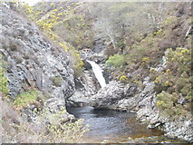 NC9121 : Waterfall Kildonan Burn by John Ferguson