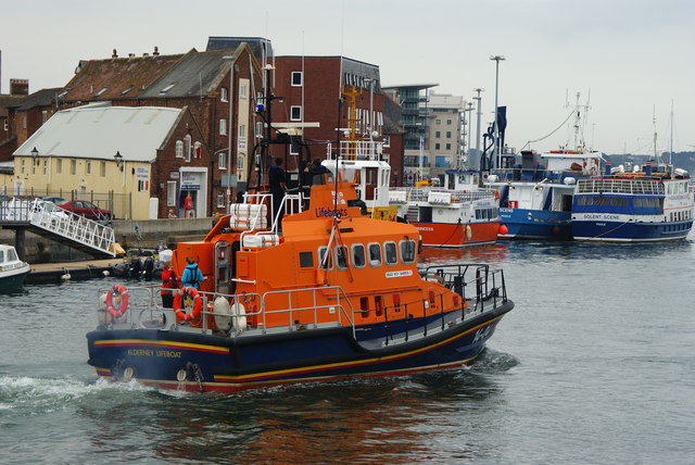 Lifeboats At Poole (5) © Peter Trimming :: Geograph Britain And Ireland