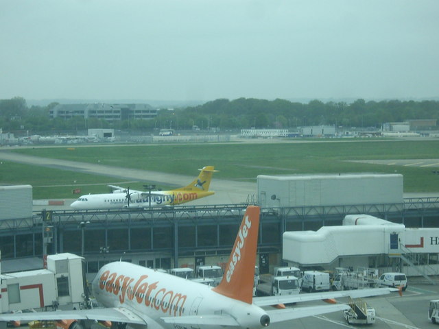 View from Virgin V-lounge at Gatwick... © Stanley Howe cc-by-sa/2.0 ...