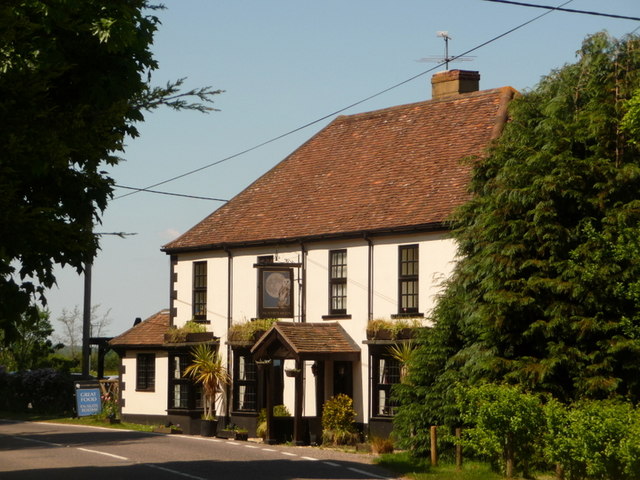 Middlemarsh: the Hunter’s Moon © Chris Downer cc-by-sa/2.0 :: Geograph ...