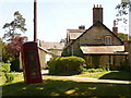 Minterne Magna: telephone box