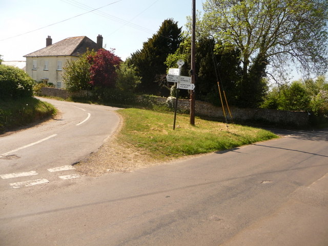 Hilfield: Stones Farm junction