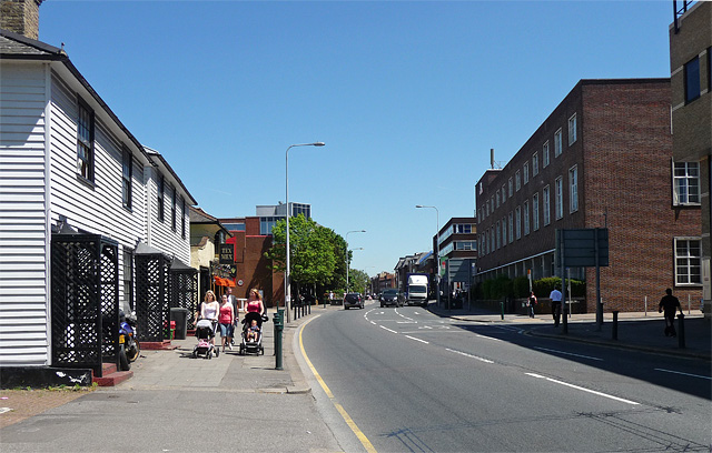 East Street Epsom © Stephen Richards Geograph Britain And Ireland