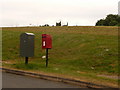 Littlemoor: postbox № DT3 86, Louviers Road