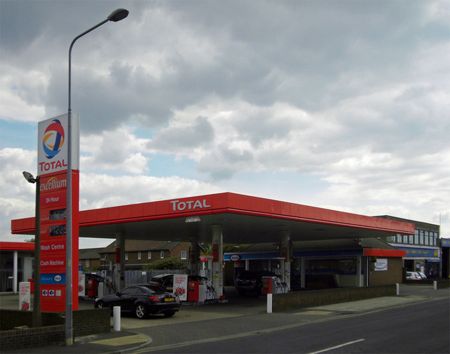 Total Petrol Station, Albion Street,... © David Wright :: Geograph ...