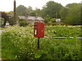 Whittonditch: postbox № SN8 105