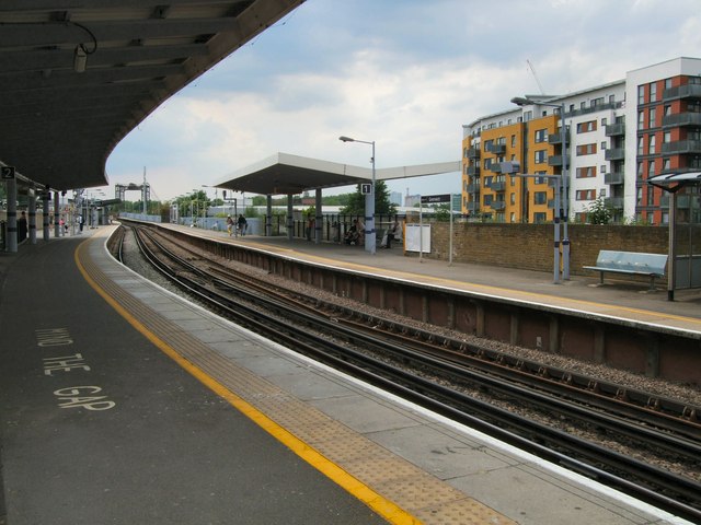Greenwich Railway station