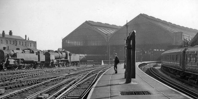 Brighton Station, with locomotives