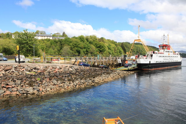 Vehicles loading on the Lochaline Ferry © Michael Jagger cc-by-sa/2.0 ...