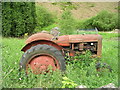 SE0630 : Old Tractor in field - Union Lane by Betty Longbottom