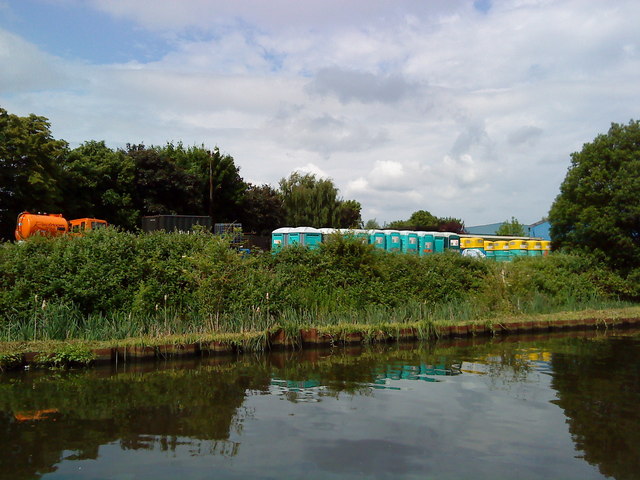 Industrial units adjacent to the Beeston Canal