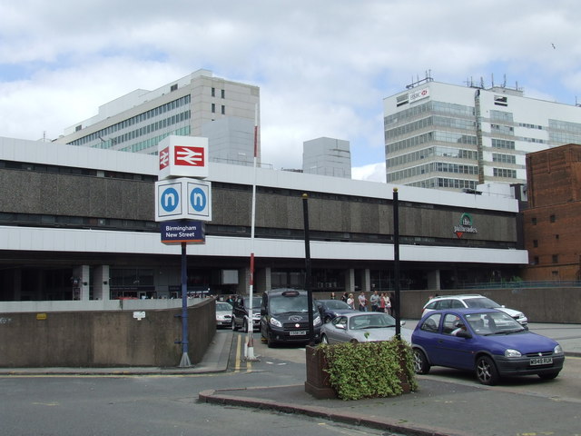 Birmingham New Street station approach