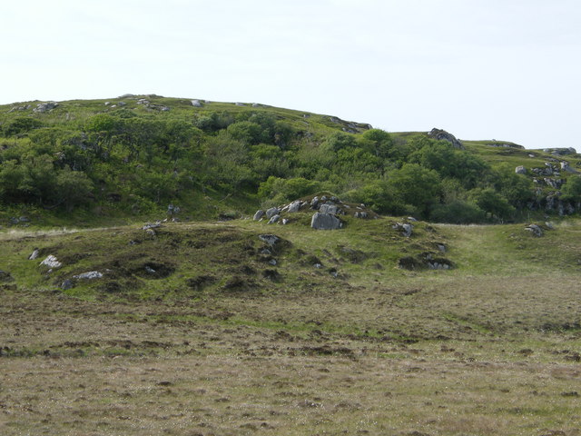 Small mound in front of  Torr Fada