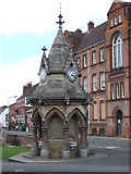 SO8376 : Worcester Cross, Kidderminster by Malc McDonald
