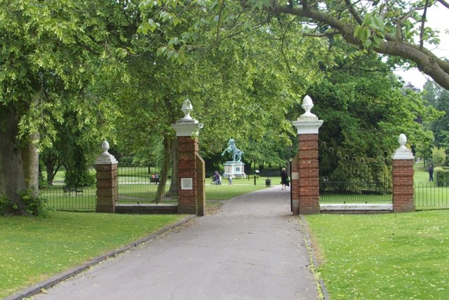 Gateway to Malvern Park