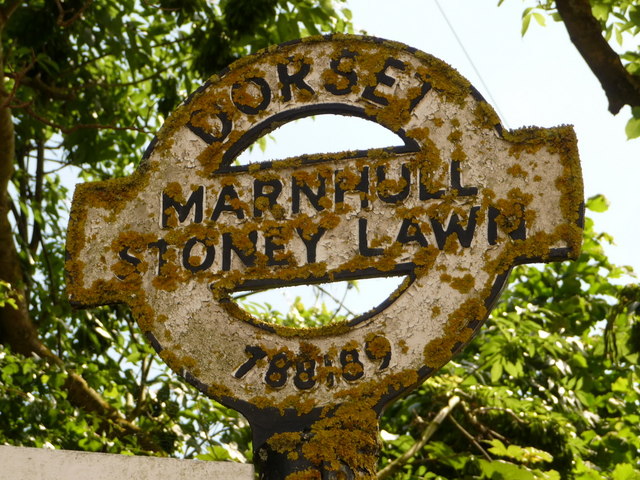 Marnhull: detail of Stoney Lawn finger-post