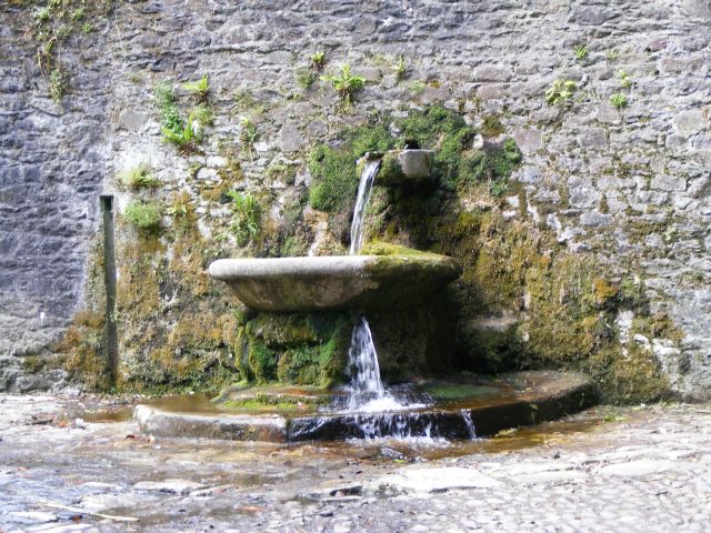 Public fountain, Lismore/Lios Mor