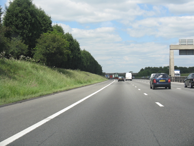 M6 motorway north of Byley Lane bridge