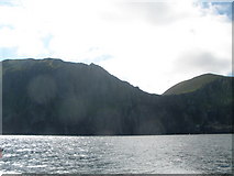 NF1098 : Cliffs near Rubha Challa by John Ferguson