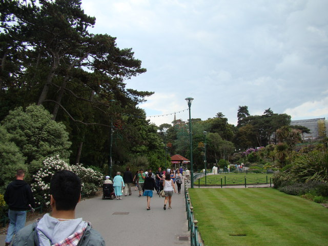 Path in Lower Gardens