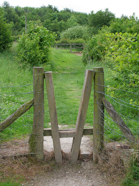 Wooden stile, Pools Brook Country Park © Kate Jewell :: Geograph ...