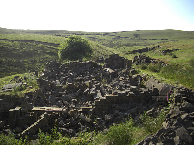 Ruined farmstead of Long Clough
