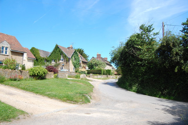 Draycot Cerne, Wiltshire - area information, map, walks and more