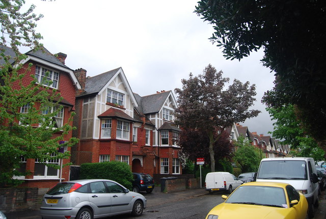 Victorian houses, Riggindale Rd
