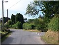 Lon Fawr approaching the mouth of a cul-de-sac north of Cefn Edern