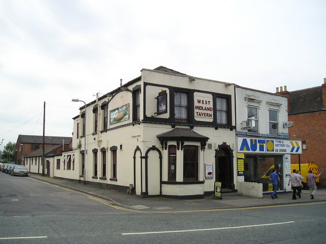 The West Midland Tavern Pub, Lowesmoor,... © canalandriversidepubs co ...