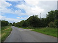 Road to Skendleby  before it crosses the A1028